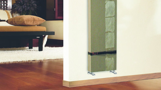 Avec sa plaque chauffante vernie en acier brossé, imprimée de feuilles d’argent, Orme est un radiateur très élégant, issu de la collection Brem’Art chez Brem, et dessiné par le designer italien Steven Cavagna.