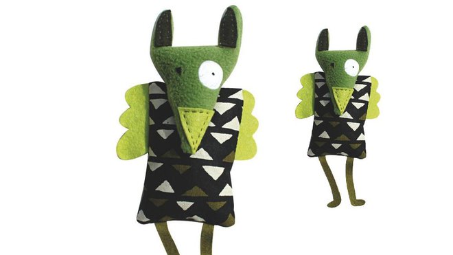 Le doudou de 40 cm : 49 €. Pschitt.