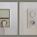 Avant: une vieille prise de courant. Et après avoir suivi les 18 étapes de ce pas à pas, la nouvelle prise flambant neuve est installée.