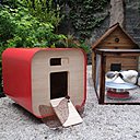 Le poulailler design en forme de container et Cambridge classique en bois.