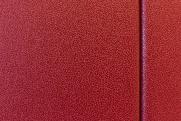 NiouLasco est disponible en 6 finitions : mat, satiné, brillant, vernis, cuir et grainé.