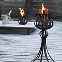 SensCollection  propose aussi des braséros en fer forgé, en finition noire ou rouillée. Hauteur 90 cm, hauteur 60 cm, hauteur 20 cm ou en version murale.
