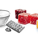 Depuis 1957, Guy et Josette Conraux, pâtissiers de métier et fondateurs de  Paris-Caramels ne fabriquent des caramels, puis des pâtes de fruits et des chocolats.