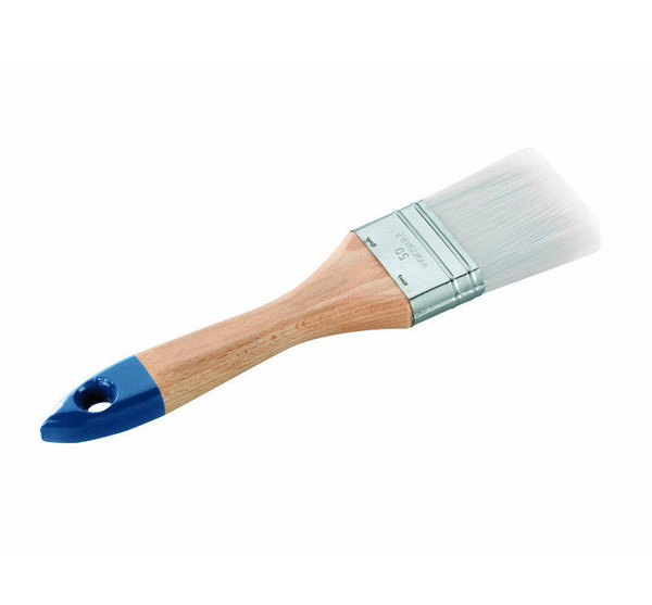 Brosse plate : pour appliquer les peintures en phase aqueuse sur des surfaces très larges telles que des plinthes ou des portes.