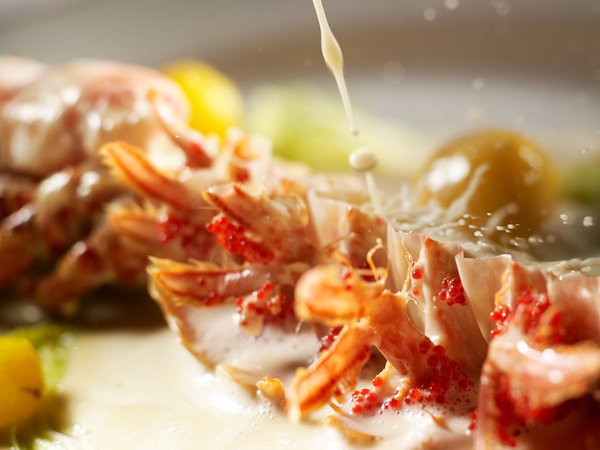 L'aiguillette de homard de Chausey au Savagnin, un classique d'Alain Passard qui reste un plat sublime.