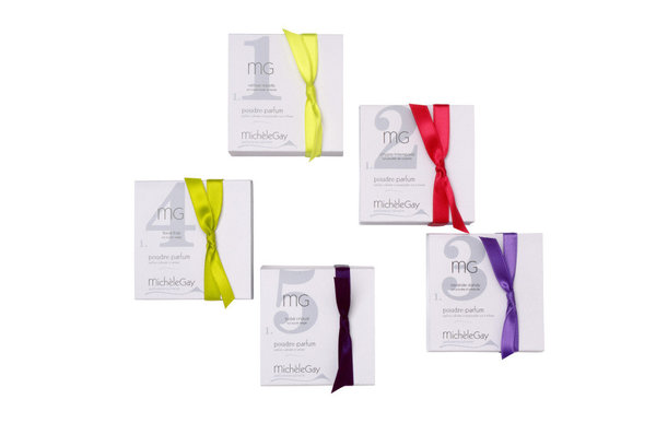 A saupoudrer en finition ou à incorporer dans une préparation, les poudres-parfum subliment tous les plats en les rendant uniques et originaux.