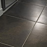 Carrelage intérieur New York en grès cérame, anthracite, 45 x 45 cm, 16,95 € Disponible chez LeroyMerlin.fr.