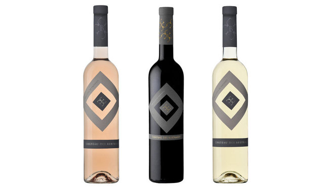 Les vins de gamme Château des Bertrands sont issus d’un vignoble de 84 hectares de vignes proche du littoral.