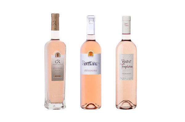 Ces trois rosés ont chacun une saveur qui leur est propre : le Grande Récolte se caractérise par sa puissance et sa souplesse, le Romance est un vin moderne et croquant, et le Bistrot Tropézien possède des arômes frais et minéraux.