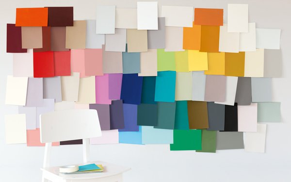 Construire une gamme de peintures nécessite d'associer des couleurs douces réveillées par des teintes dynamiques.