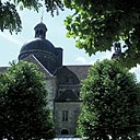Pour célébrer les 400 ans de fabrication du remède, l’église Saint-Joseph des Carmes, 70 rue de Vaugirard dans le sixième arrondissement de Paris, a recréé le jardin de l’Eau de mélisse.