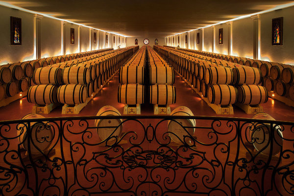 Des cours de dégustations sont régulièrement organisés au Château Pape Clément.