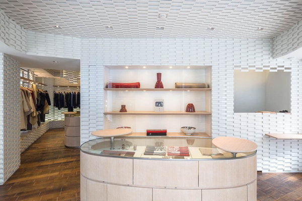 Un exercice de calligraphie chinoise pour les visiteurs sera organisé le mardi 20 mai à l’occasion du vernissage Paris Centre des Designer’s Days.