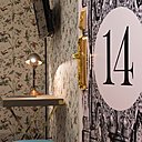 Ambiance nostalgique dans les chambres "Europe". Hôtel du Continent.