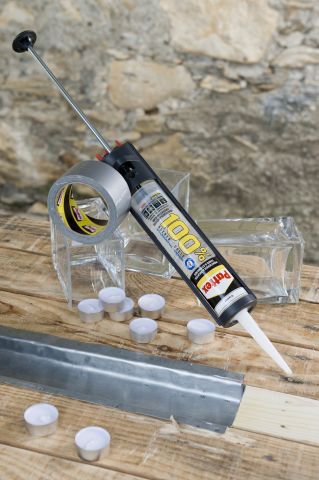 L’installation de photophores requiert peu d’outils spécifiques. Il ne vous reste plus qu’à vous procurer les fameux photophores en verre.