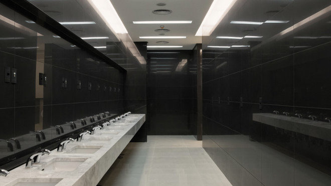 Osram a déployé toutes sortes de produits et fait appel à ses filiales pour éclairer au mieux les moindres recoins du stade.