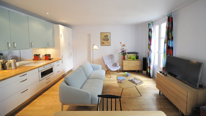 Après. Dans la grande pièce à vivre, on a conservé le faux plafond pour intégrer l’éclairage.