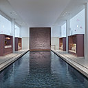 La piscine est aussi pratique pour se rafraîchir que pour faire des longueurs.