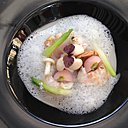 La langoustine dans son délicat bouillon végétal.