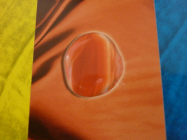 Les couleurs présentes dans sa maison participent à se sentir bien chez soi, et en harmonie avec soi même.