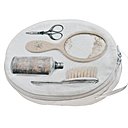 Une trousse de toilette en coton, doublure polyester imperméable. 26 x 18 x 6 cm 50 €. Trousse Leurres du bain. Daycollection.