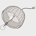 Etape 2 : Pour fixer le panier à la guirlande lumineuse, faire passer le câble de l’ampoule dans l’orifice que vous venez de découper.