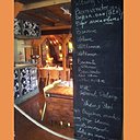 Un restaurant à l’atmosphère chaleureuse, à l’image du patron.