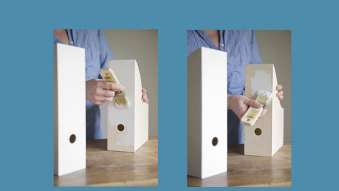 Etape 1 porte-revues : appliquez d’abord l’enduit de préparation au pinceau plat sur chaque porte-revues. Etape 1 porte-revues : appliquez d’abord l’enduit de préparation au pinceau plat sur chaque porte-revues.