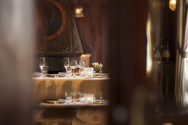 Tout le charme alsacien avec un salon classé, décoré par Charles Spindler et René Lalique.