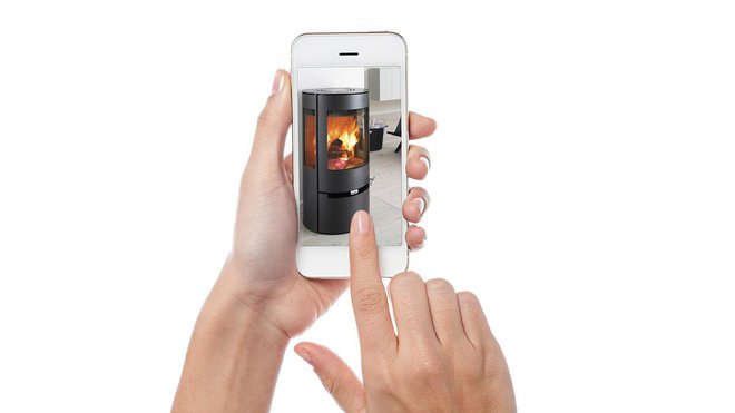 Grâce à l'application développées par Aduro, vous pourrez suivre la courbe de combustion, voir la température de votre poêle, savoir quand rajouter du bois…