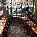 L'élégante salle art déco de Chez Julien.