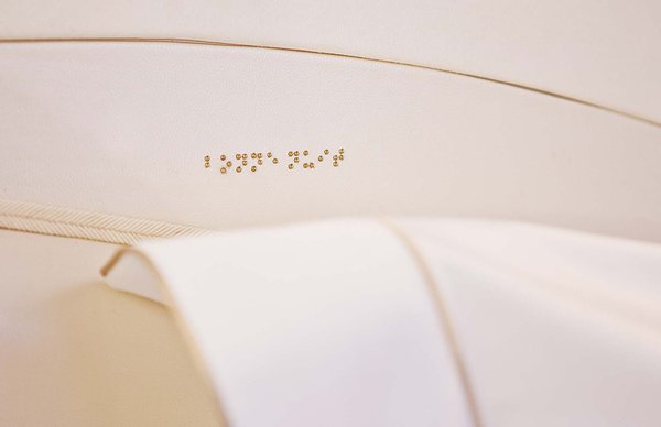 Les futures normes imposeront 10% de chambres PMR dans les hôtels. Toutes les contraintes liées à l'accessibilité ont été subtilement intégrées.