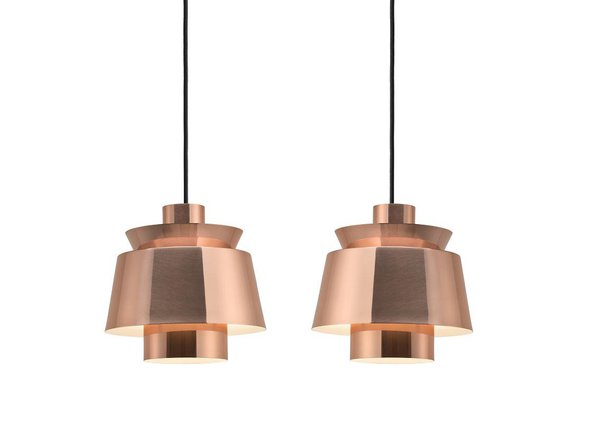 Belle ligne contemporaine  pour cette suspension en cuivre « Tradition », 357 €.
