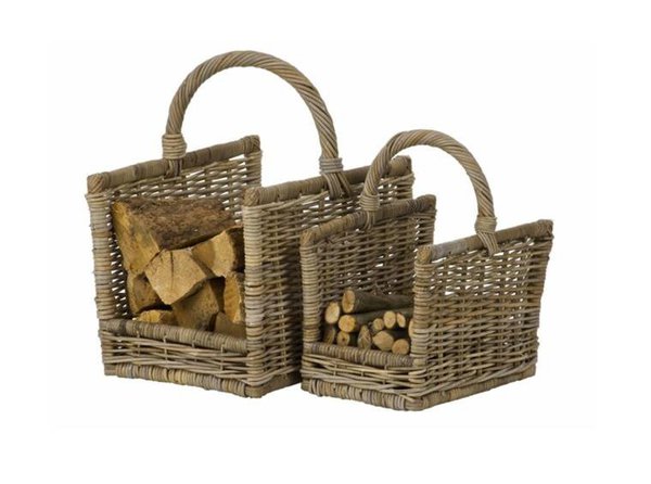 Pour stocker les bûches entre les flambées, un panier en rotin. Il existe en 2 tailles. A partir de 39 €. On Range Tout.