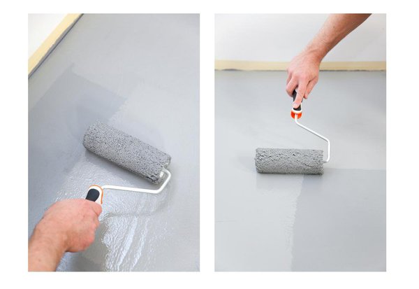 Etape 9 : pour la deuxième couche, progresser en appliquant les bandes parallèles dans l’autre sens afin de croiser les passes des deux épaisseurs.