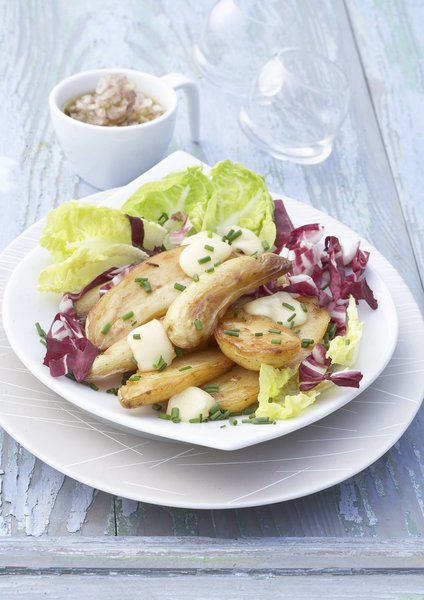 Une salade de Ratte du Touquet au Maroilles à déguster modérément en entrée ou sans aucune modération...en plat principal.
