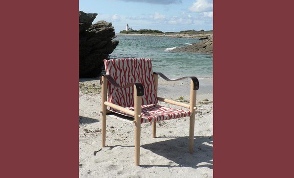 On craque pour ce modèle, aux motifs semblables à des coraux. Une version idéale pour une décoration esprit bord de mer.