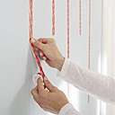 Etape 9- Fixez verticalement cinq bandes de double-face Fixer Objets Xtrême 150kg tesa®