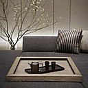 Le canapé est véritable une aire de repos où l’on peut s’allonger comme sur un lit.