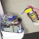 Avec le spray Nettoyant contacts, il est facile maintenant de nettoyer le contacteur du boîtier électrique de votre portail motorisé.