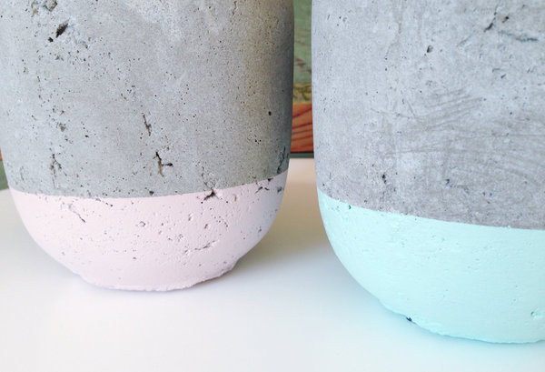 Nuances pastel pour le duo de pots Jimmy du nouveau catalogue Alinéa.