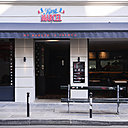 Et pour accompagner les burgers en révélant leurs saveurs, le sommelier Laurent Turrel propose une sélection de verres de vins régionaux.