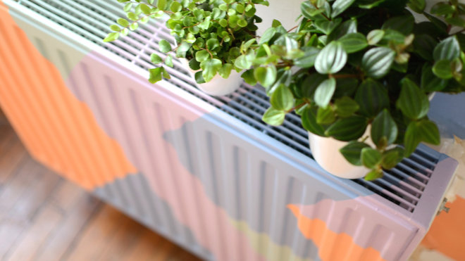 Un radiateur basique se métamorphose d'un coup de spray magique.