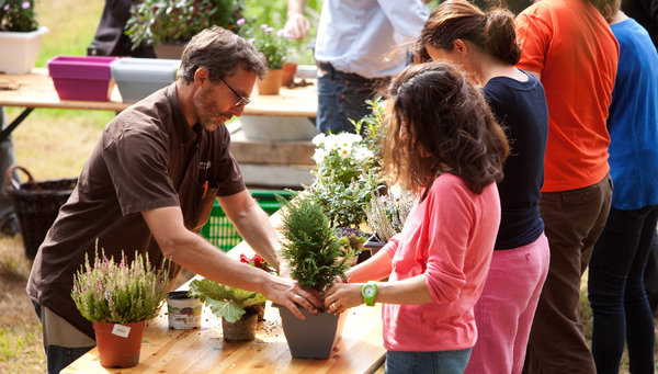 Atelier Fleurs Jardin à Gally pour Paroles de Jardiniers.