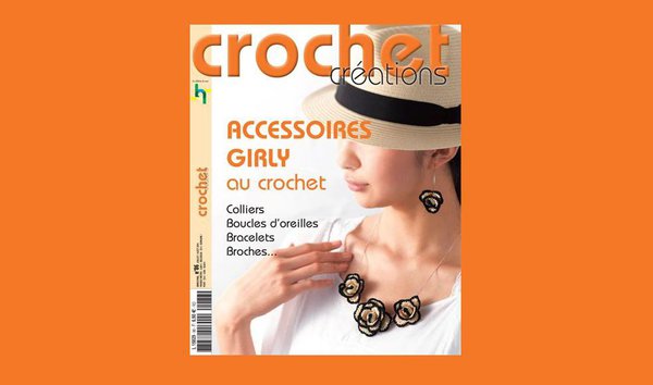 Accessoires Girly au crochet pour réaliser des bracelets, broches, colliers et boucles d'oreilles.