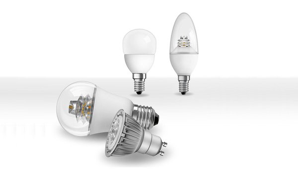 Petits ou gros culots, baïonnette, spectre large des niveaux de puissances d’éclairage, lumière froide ou chaude, le choix des nouvelles ampoules et aujourd’hui vaste et complet.