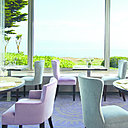 Dégustez les petits plats raffinés du chef Patrick Barbin dans l’un des restaurants du Sofitel de Quiberon. Vous bénéficierez d’une vue imprenable sur les côtes bretonnes.