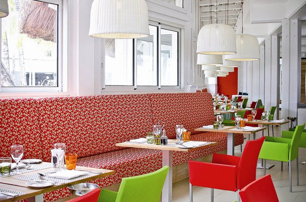 Le restaurant Dolce Vita vous propose une cuisine italienne de qualité. Dans un décor aux couleurs du drapeau italien, le restaurant vous offre une cuisine maison, fraîche et savoureuse.