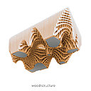 Déformé par des reliefs symboliques, ce plafond forme un paysage et prend une dimension spectaculaire qui évoque de manière la variété des terroirs français.