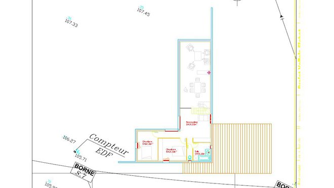 Au second niveau de la maison de l’architecte Mickaël Tanguy, on aménage généralement les chambres. Ici, c’est le domaine des enfants avec un salon très cocooning. Réalisation de l’architecte DPLG, Mickaël Tanguy (ww.tanguy-architecte.com).